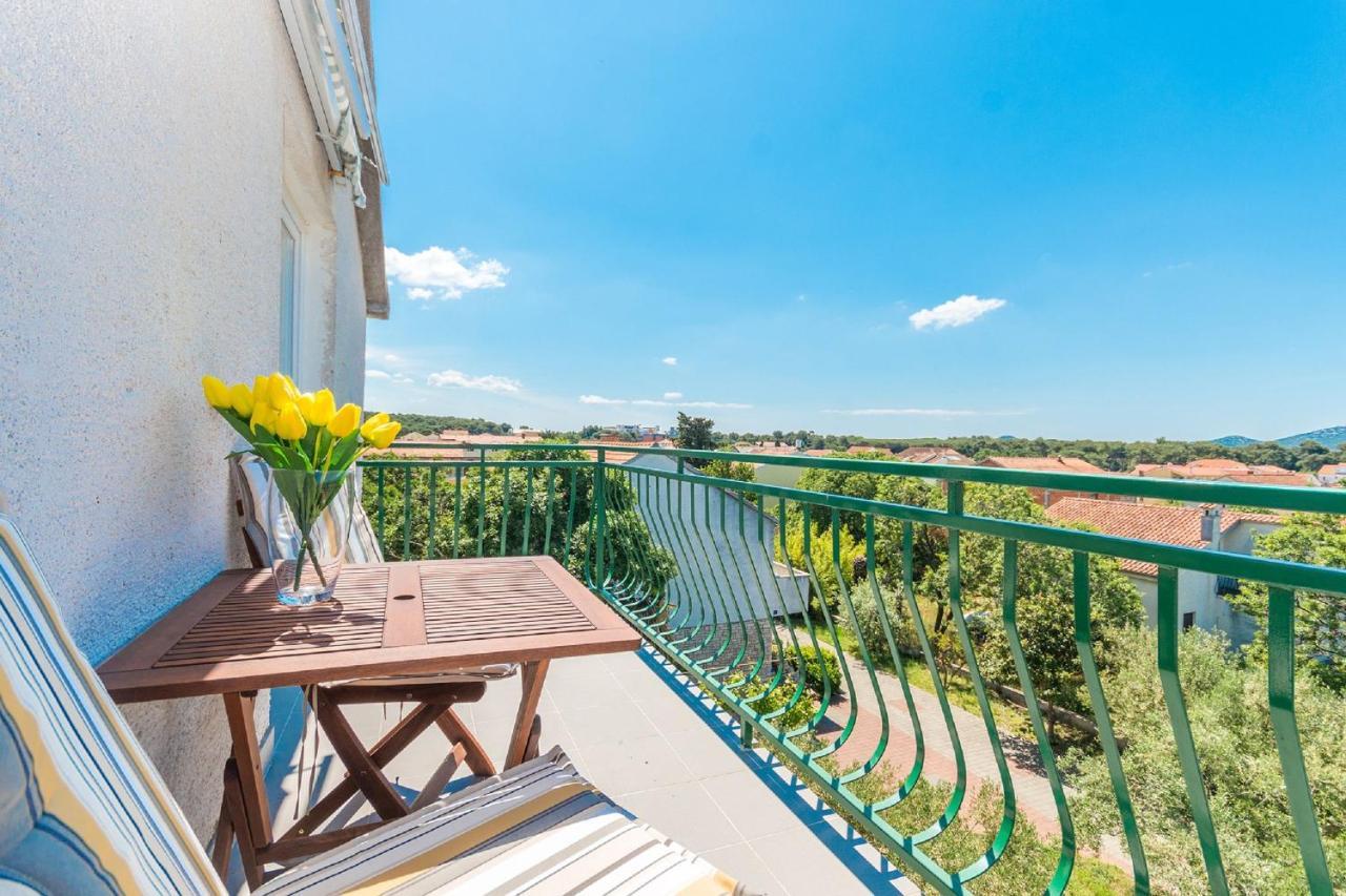 Apartment Lucija Biograd Na Moru Zewnętrze zdjęcie