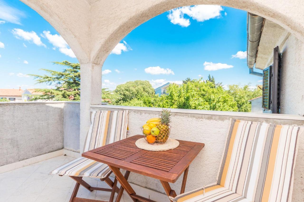 Apartment Lucija Biograd Na Moru Zewnętrze zdjęcie
