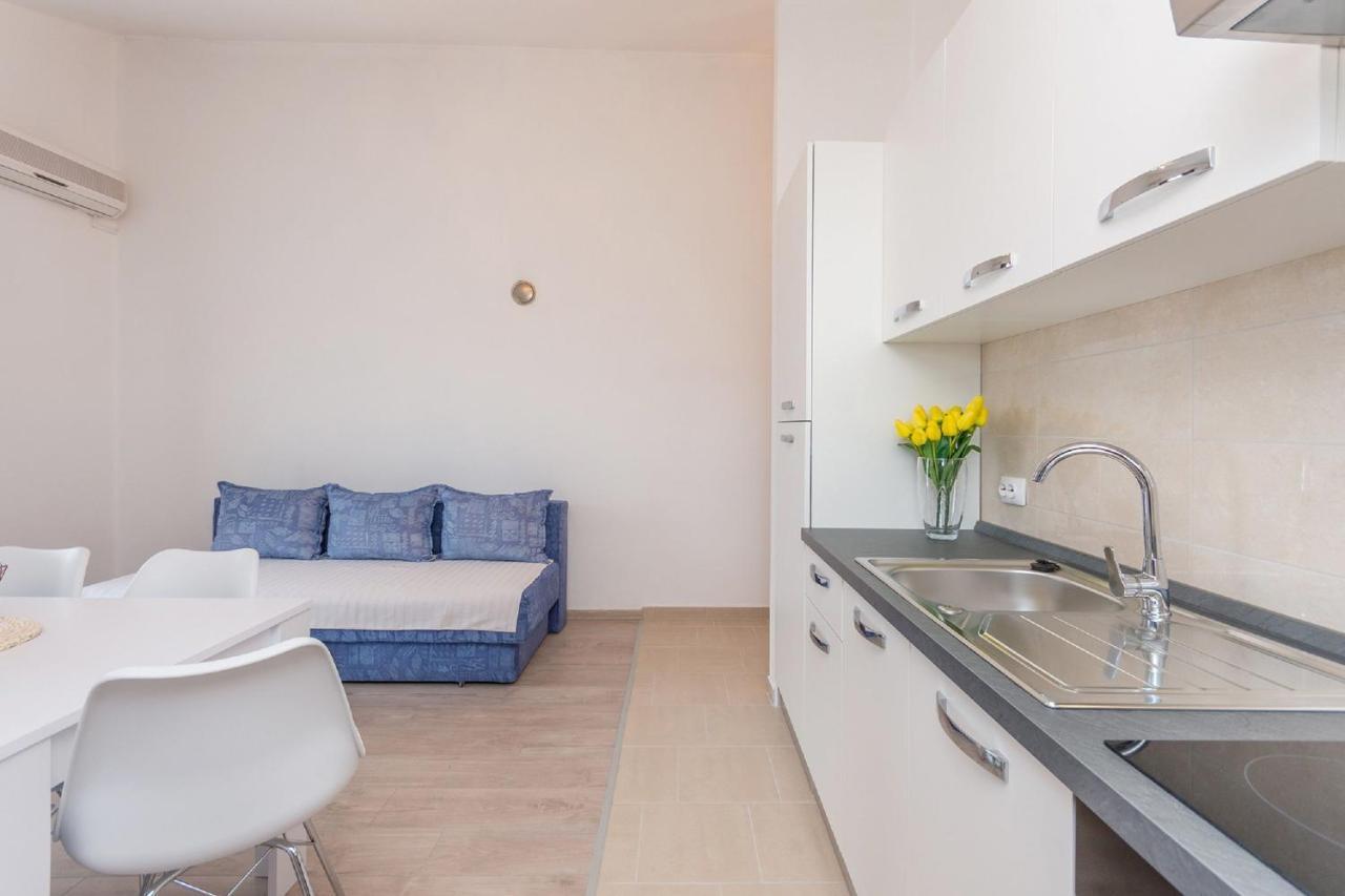 Apartment Lucija Biograd Na Moru Zewnętrze zdjęcie